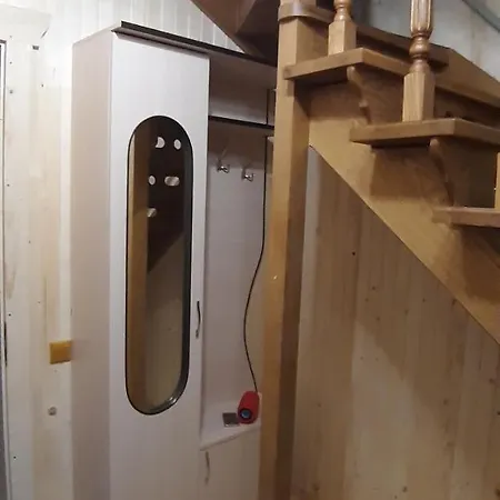 під горою Casa de Campo Tatariv