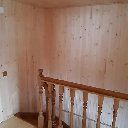 під горою Country house Tatariv